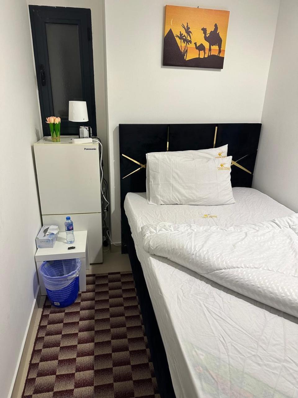 Four Stars Hostel دبي المظهر الخارجي الصورة