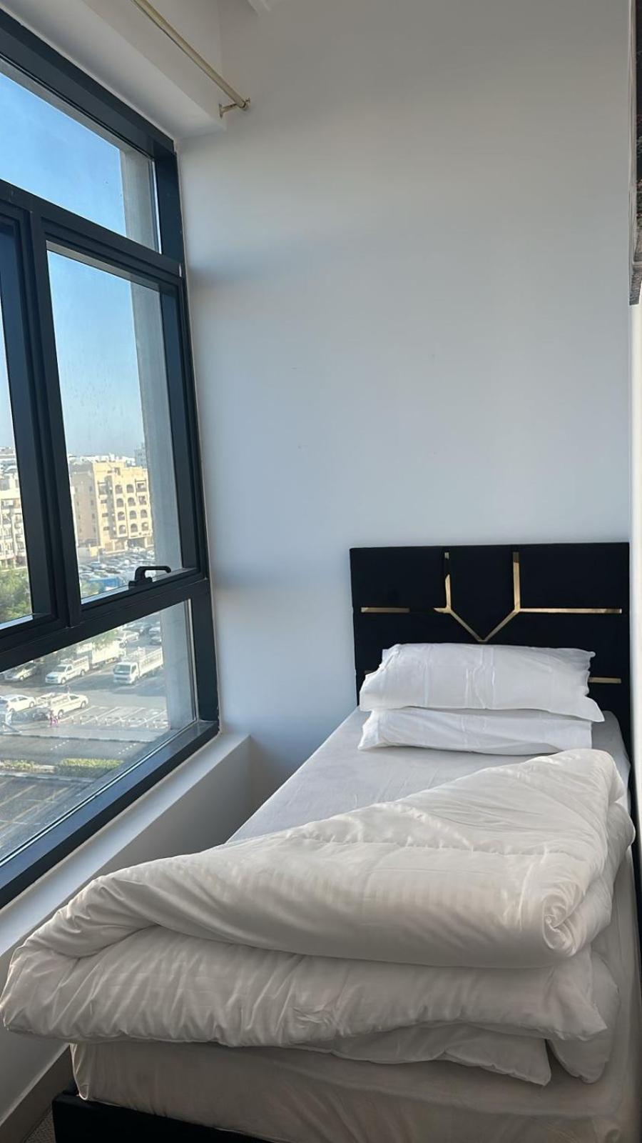 Four Stars Hostel دبي المظهر الخارجي الصورة